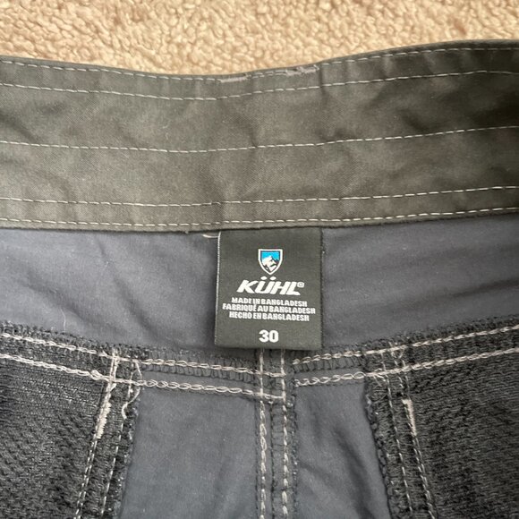 Kuhl Renegade Shorts Mens Size 30 Gray Cargo Performance Hiking Outdoor Sport - Picture 4 of 5